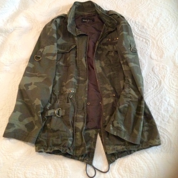 Black Rivet Jackets & Blazers - 🇺🇸 Immaculate Camouflage Jacket